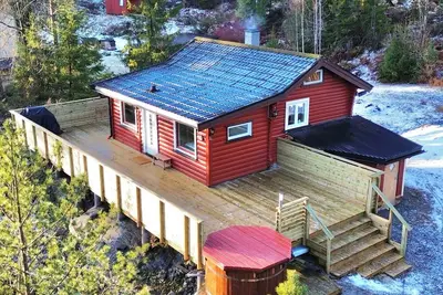 Image de Cozy cabin with a hot tub 15 min from Oslo