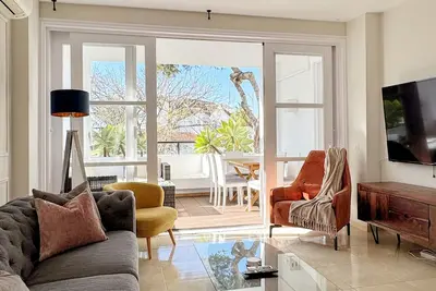 Image de Casa Bea : Chic Residence in Marbella - 100m from the Beach