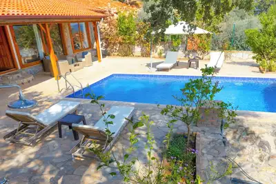 Image de 3-bedroom villa in gorgeous Muğla Akyaka with Ac, WiFi. Relax and silent
