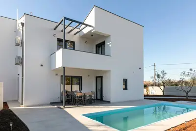 Image de Villa Gali with pool near Pula