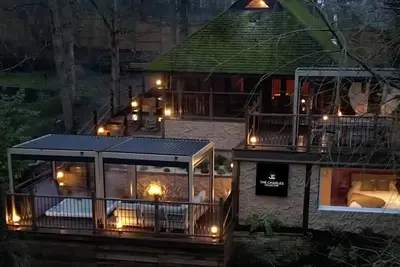 Image de Tree House - Luxury Riverside