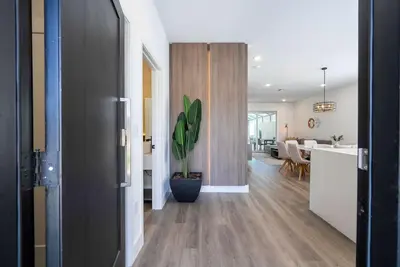 Image de Themed Getaway Near Disney, Pool & Comfort