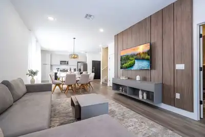 Image de Stylish 4br Home in Doppio Westside