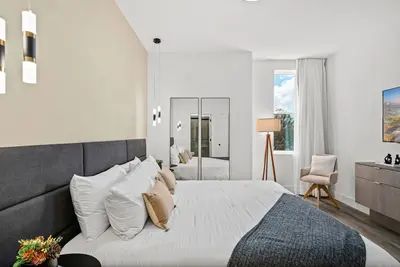 Image de Elegant Disney Area Home, Chic Decor & Pool