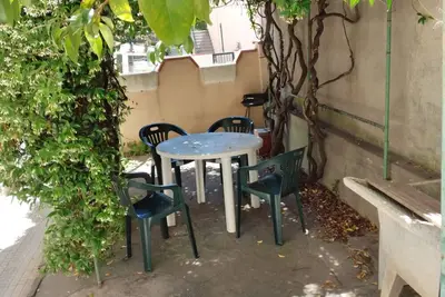 Image de 4 bed places in the new town area - Ref. manto-Rif. Manto