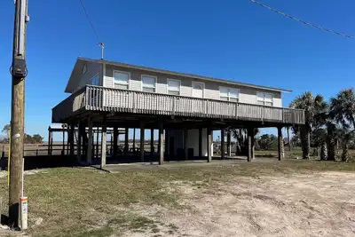 Image de 4 Br House in Horseshoe Beach: Your Fishing & Scalloping Adventure Starts Here
