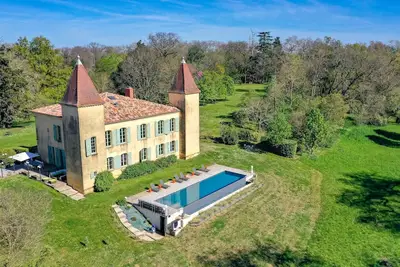 Image de Château Soules - Piscine - Lac - Calme
