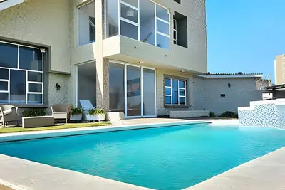 Image de Sabanilla private beach house 4 blocks from the sea