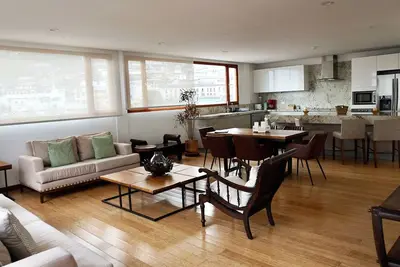 Image de La Ronda 431 - Apt. #108 (Penthouse)