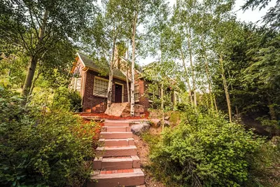 Image de The Williamsburg Cottage at Valley Glen. . . your romantic mountain getaway