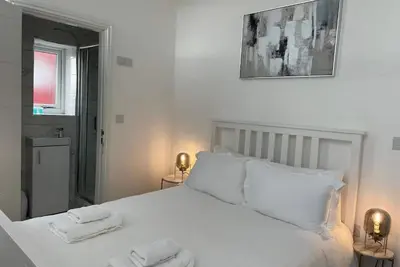 Image de CityBreaks Rooms with Free Parking - Family Room with Bathroom