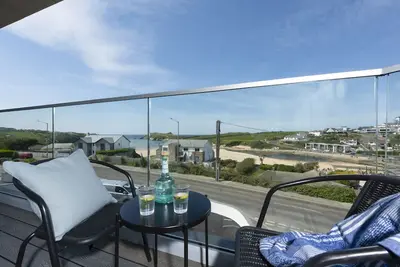 Image de Apartment 5, Oasis Sands - an apartment that sleeps 6 guests in 3 bedrooms