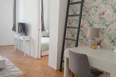 Image de Free Parking, Netflix and A/C by Fishermans Bastion- Castle-Chain bridge