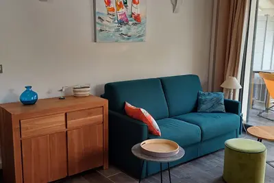 Image de Appartement T2 duplex le Cocon de Saint Clair avec très belle vue mer