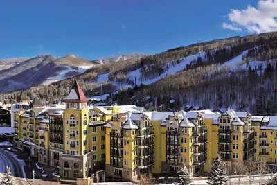 Image de Two-Bedroom Residence at The Ritz-Carlton Club®, Vail | November 15th - 20th