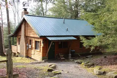 Image de Luxury cabin in Cook Forest with a hot tub and a wood fireplace ~ Dog Friendly
