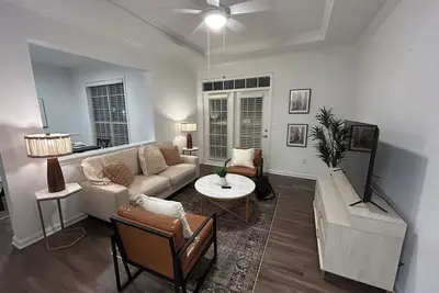 Image de Wonderful 2-Bedroom 2-Bath apartment with Attached Garage in Alpharetta