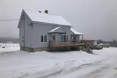 Image de Maison chez Dom\nLa tranquillité, le calme de la campagne en Chaudière Appalaches