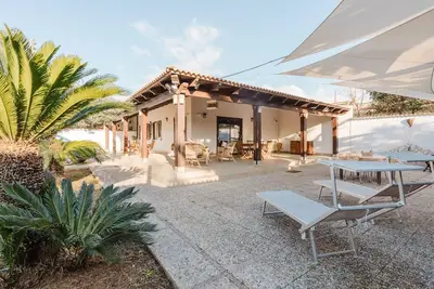 Maison de vacances 'Casa Scirocco' avec vue sur la mer, terrasse privée et Wi-Fi