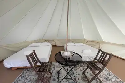 Image de Glamping Tipi in the Redwood Forest