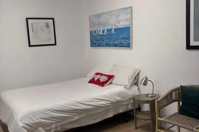 Image de Charming 1-bedroom cottage in serene Hallandale Beach with Ac, WiFi