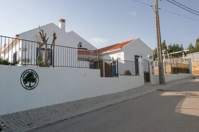 Image de Luxury 4-bedroom villa with heated pool and private property in tranquil Guisado