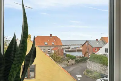 Image de Harborside apartment with terrace & bike shed