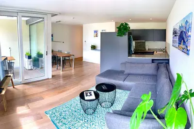 Image de SwissHut Modern 10min Interlaken West Station - Apart. Blume 1