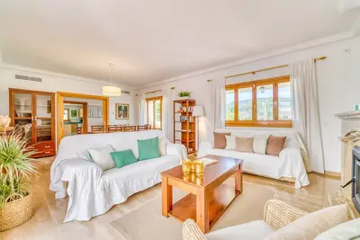 Image de Maison de vacances de 5 chambres à Crestatx
