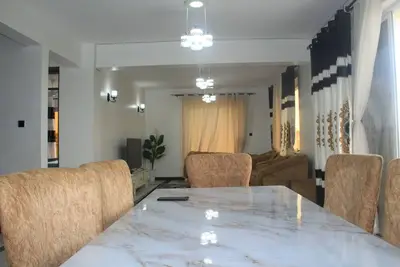 Spacious 4-bedroom apartment in charming Mombasa with Free WiFi