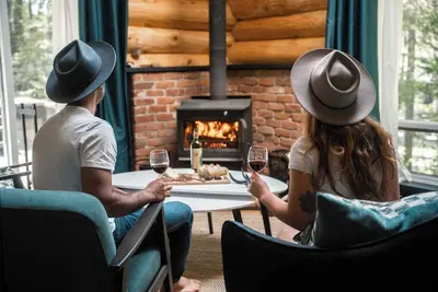 Image de Chalet Bois Rond avec Spa - 3 min de Tremblant