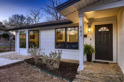 Image de The Highland Hideaway-Walk to the Historic Square!