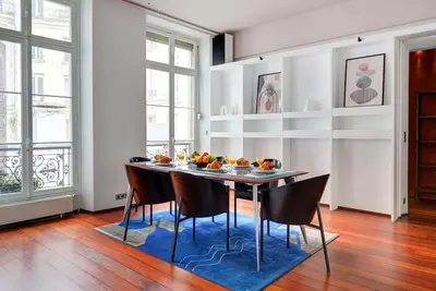 Image de Retraite élégante de 3 chambres au cœur du Marais