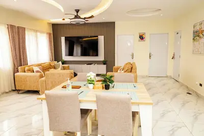 Image de Charming 2-bedroom house  in enchanting Kweiman-Danfa in a secure community