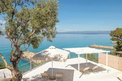 Image de Seafront Pouletis Family Aeraki Nest with pool