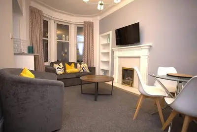 Image de Renovated West End Flat in Glasgow