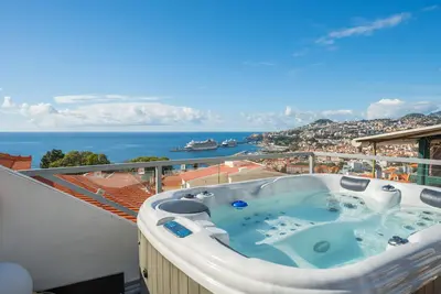 Image de Flh Funchal Sissi Lanço with View