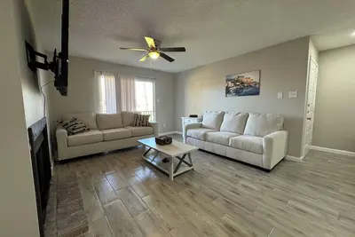 Image de Glenmeadow Retreat 2br Sleeps 6!