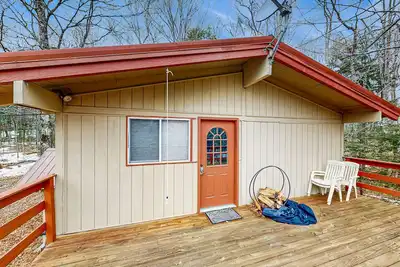 Image de Cozy house w/ clubhouse heated pool, fireplace, balcony, jacuzzi, w/d, wifi