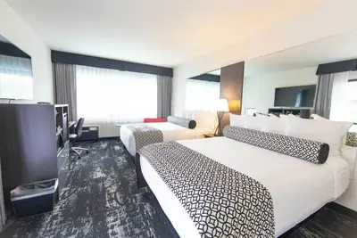 Image de Come Create Memories w/ Fun-filled Adventures at this Paradise! Outdoor Pool!