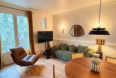 Image de Cosy Apartment Very Close to Eiffel Tower