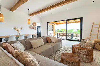 Lxry Villas
