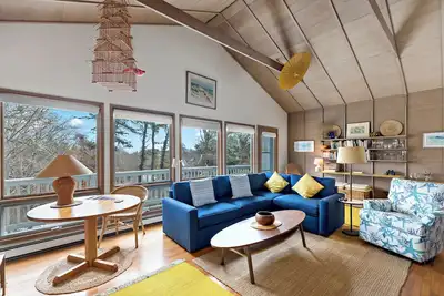 Image de Nauset Winds - Classic Cape Cod Getaway - Easy Walk to Nauset Beach in Orleans