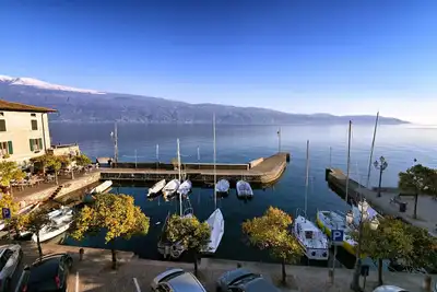 Image de Appartamento Il Teatro by Theater Home - with marvellous lake view