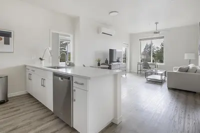 Image de Landing at Marquam Heights - 2 Bedrooms in Southwest Portland