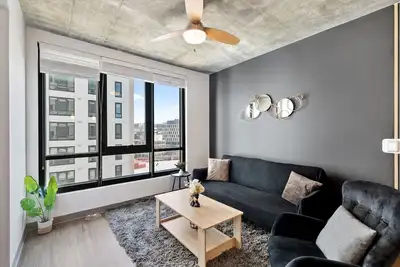 Image de Chic, Central Birmingham Condo – 2br!