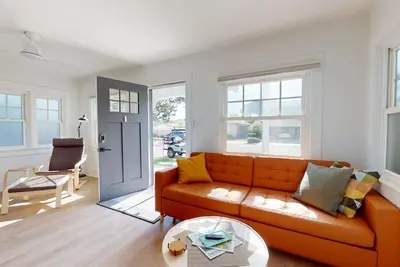 Image de Charming 1920's cottage in the heart of Coronado