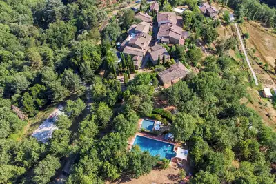 Image de Cozy house nestled in the nature of the Chianti Classico hills