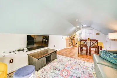 Image de Boat Dock & Ramp: Upwind Acres Guesthouse!