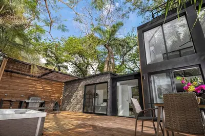 Image de Casa Mangrove Exotic riverfront escape with wildlife, steps from the beach